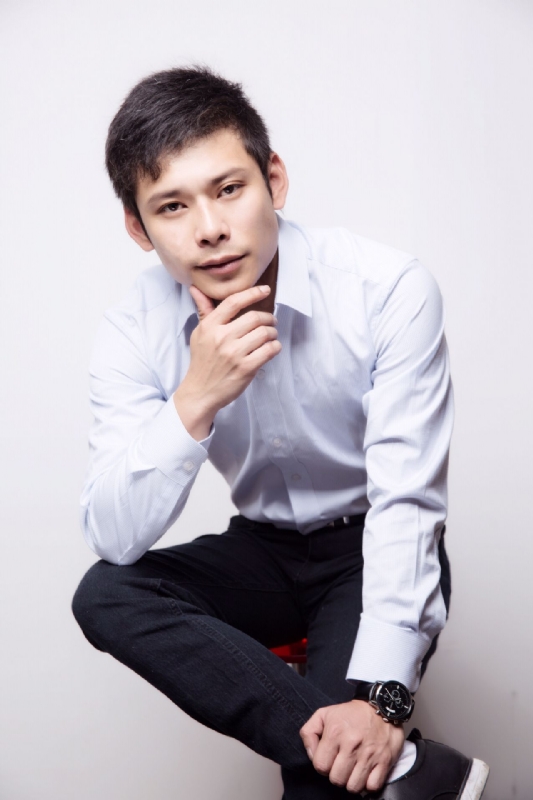 缘来是你的第一张照片--马尾闪婚服务中心