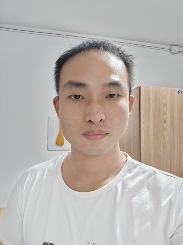 自由随心的第一张照片--马尾闪婚服务中心