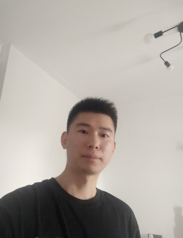 晓晓灰的第一张照片--马尾闪婚服务中心